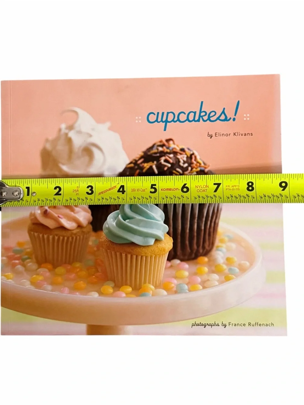 Cupcakes! Cookbook by Elinor Klivans with 50 Recipes